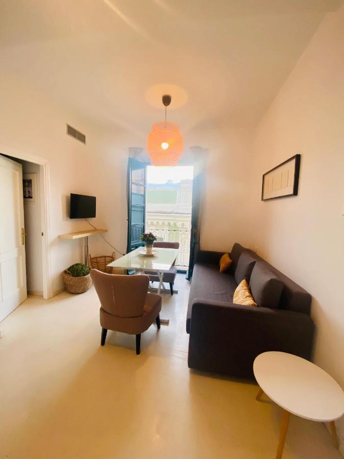 Apartamento Alvarez Quintero - Catedral Sevilla Exteriör bild